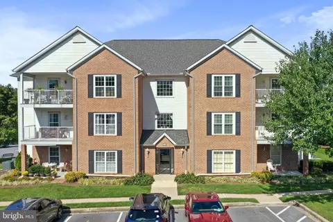2001 Rudy Serra #2C, Sykesville, MD 21784