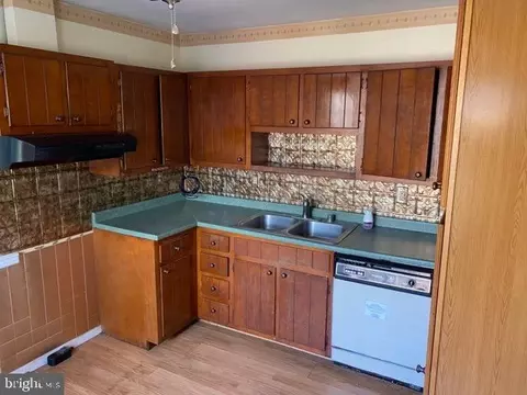 902 Rolling Ridge Dr, Westminster, MD 21157 photo 6