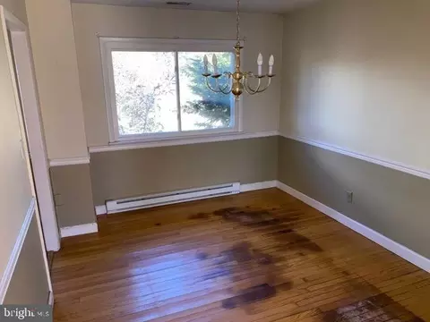 902 Rolling Ridge Dr, Westminster, MD 21157 photo 5