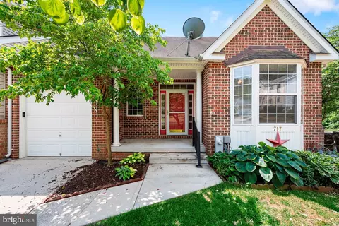 717 Norfield Ct #6, Westminster, MD 21158