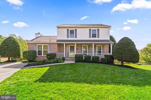 861 Margo Ct, Sykesville, MD 21784