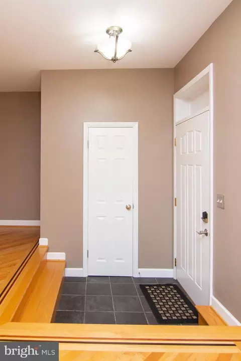 434 Logan Dr, Westminster, MD 21157 photo 2