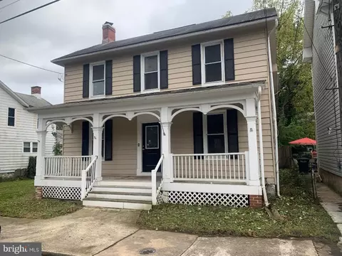 19 W Broadway St W, Union Bridge, MD 21791