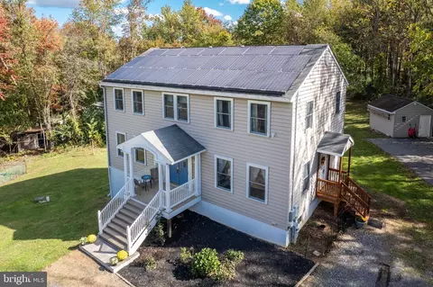 1407 High St, Westminster, MD 21158