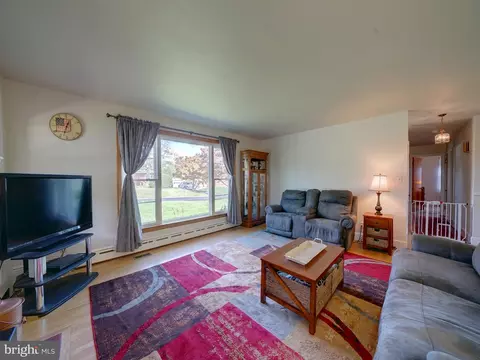 341 Margaret Ave, Westminster, MD 21157