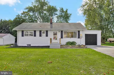 721 Uniontown Rd, Westminster, MD 21158