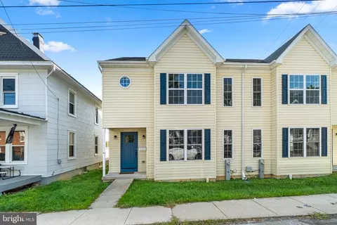 4 Hersh Ave, Westminster, MD 21157