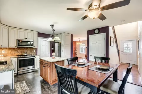 1238 Allview Dr, Hampstead, MD 21074 photo 18