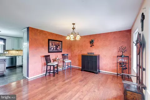 1238 Allview Dr, Hampstead, MD 21074 photo 7