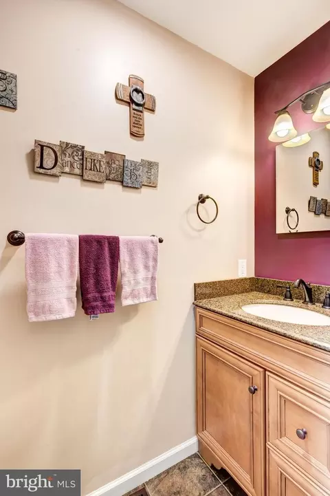 1238 Allview Dr, Hampstead, MD 21074 photo 5