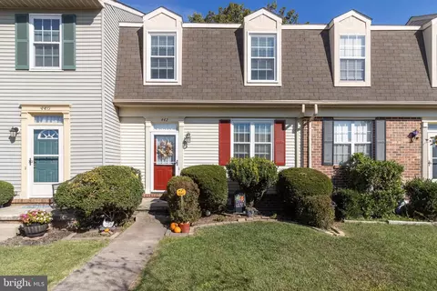 442 Logan Dr, Westminster, MD 21157
