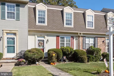 442 Logan Dr, Westminster, MD 21157 photo 2
