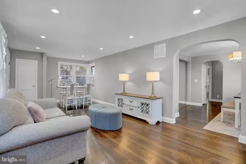320 E Main St, Westminster, MD 21157 photo 6