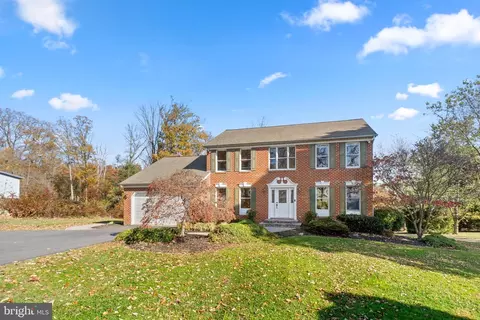 2713 Gillis Rd, Mount Airy, MD 21771
