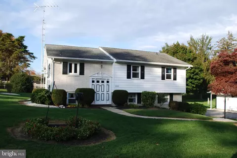 4005 Meadow Ln, Hampstead, MD 21074