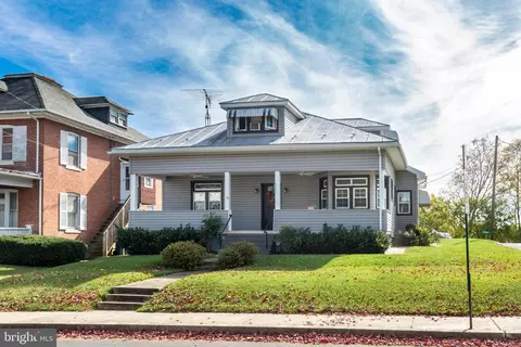 401 Church St, New Windsor, MD 21776