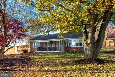 912 Baust Church Rd, Union Bridge, MD 21791