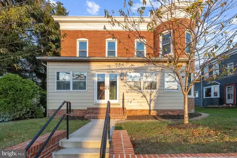 1139 S Main St, Hampstead, MD 21074