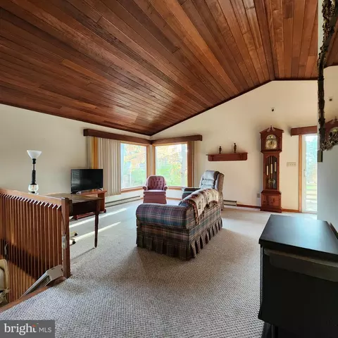 1033 Hook Rd, Westminster, MD 21157 photo 10