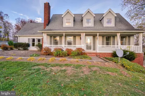 5161 Schalk No 1 Rd, Manchester, MD 21102