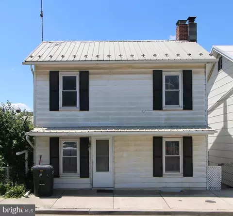 3 N Farquhar St, Union Bridge, MD 21791
