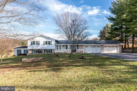 4723 Babylon Rd, Taneytown, MD 21787