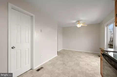 761 Windsor Dr, Westminster, MD 21158 photo 16