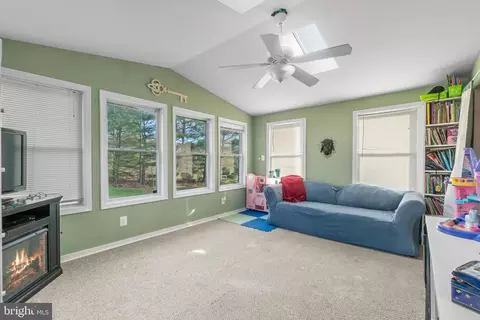 302 Coldstream Close, Westminster, MD 21158 photo 17