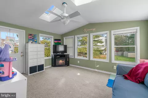 302 Coldstream Close, Westminster, MD 21158 photo 18