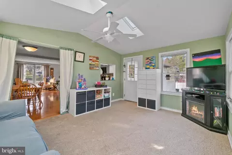 302 Coldstream Close, Westminster, MD 21158 photo 16