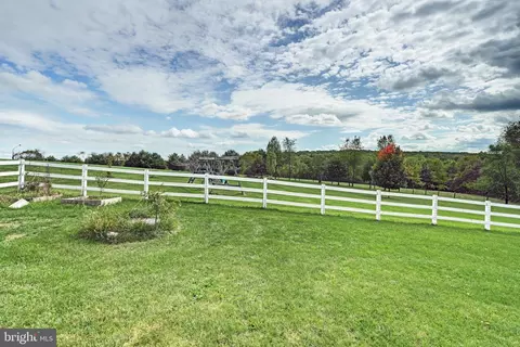 275 Greenfields Dr, Westminster, MD 21158 photo 31