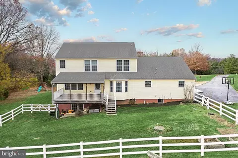 275 Greenfields Dr, Westminster, MD 21158 photo 23