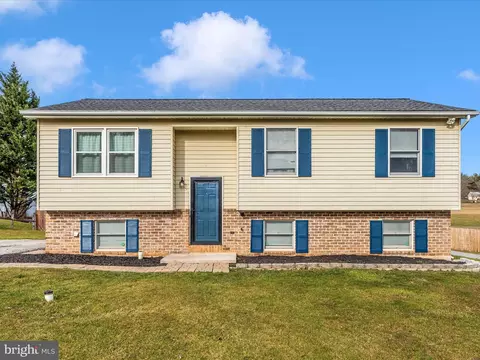 2908 Michelle Rd, Manchester, MD 21102
