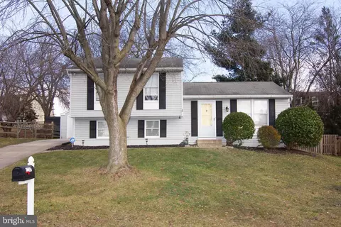 1117 Tall Pines Dr, Westminster, MD 21157