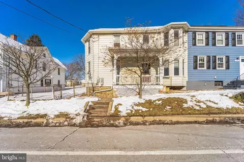 312 Main St, New Windsor, MD 21776