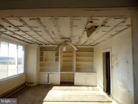 Living - 1730 N Main St, Hampstead, MD 21074 photo 2 of 5