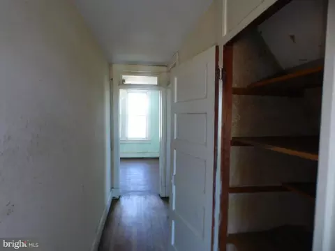 Entry Way - 1730 N Main St, Hampstead, MD 21074 photo 6 of 7
