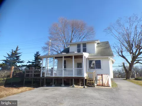 Exterior - 1730 N Main St, Hampstead, MD 21074 photo 4 of 4