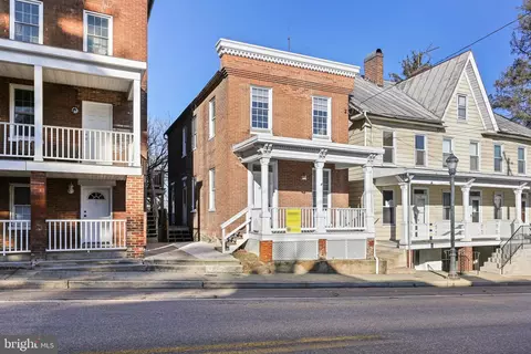 18 Main St, Union Bridge, MD 21791