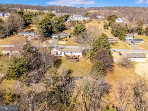View/Area - 4109 Teklen Dr, Westminster, MD 21157 photo 3 of 4