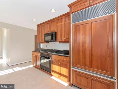Kitchen - 4109 Teklen Dr, Westminster, MD 21157 photo 4 of 9