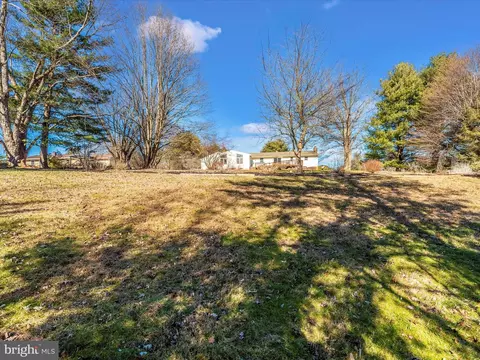 Exterior - 4109 Teklen Dr, Westminster, MD 21157 photo 12 of 15