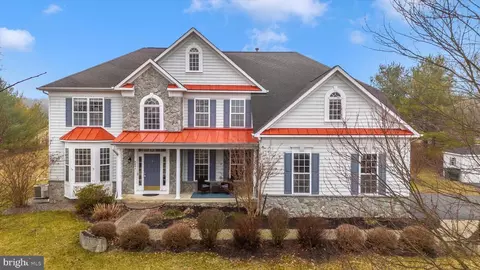 5884 Moss Creek Dr, Mount Airy, MD 21771