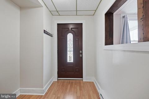 36 S Main St, Union Bridge, MD 21791 photo 5