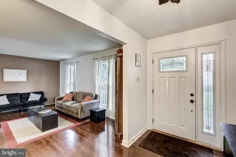 Entry Way - 4503 Rooster Tail Dr, Hampstead, MD 21074 photo 2 of 2