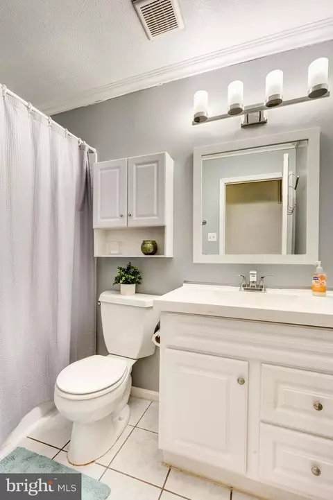 Bath - 4503 Rooster Tail Dr, Hampstead, MD 21074 photo 2 of 3