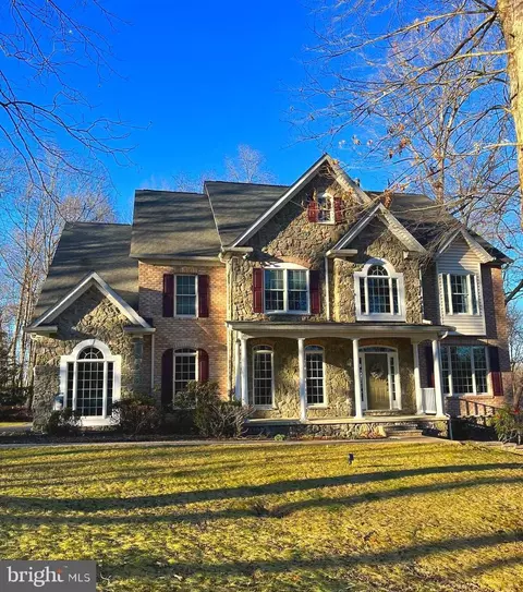 2210 Theseus Dr, Finksburg, MD 21048