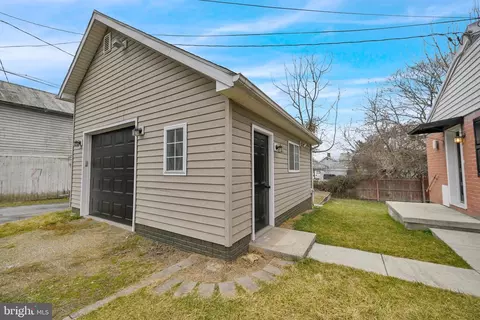Exterior - 101 E Thomas St, Union Bridge, MD 21791 photo 13 of 13