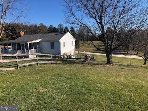 3152 Cardinal Dr, Westminster, MD 21157 photo 9
