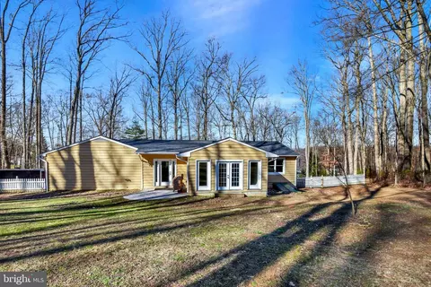 Exterior - 225 Leppo Rd, Westminster, MD 21158 photo 4 of 7